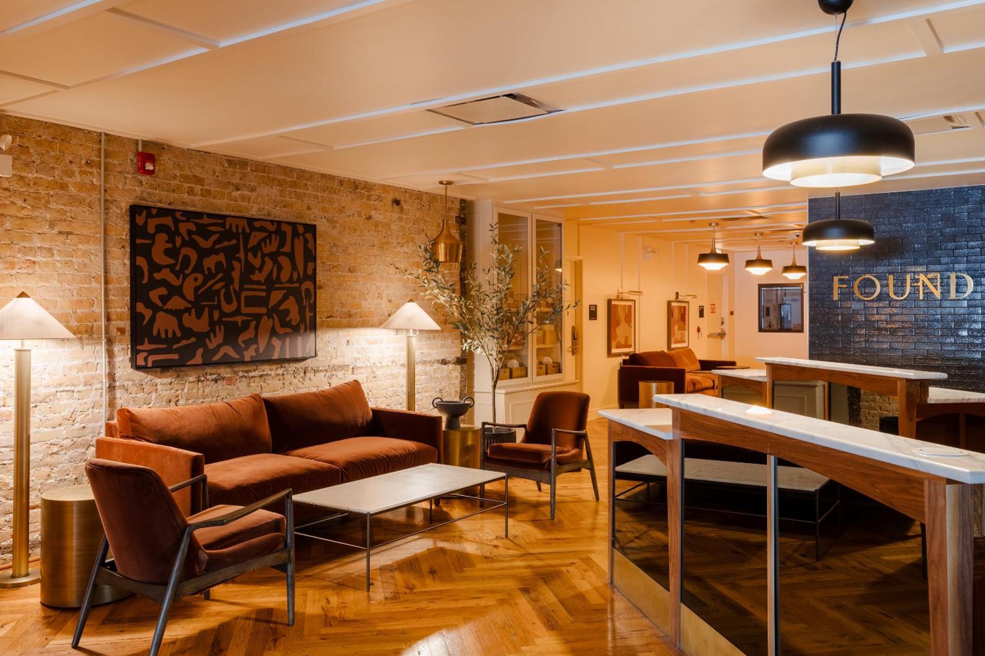 Found Hotel Chicago River North Екстериор снимка